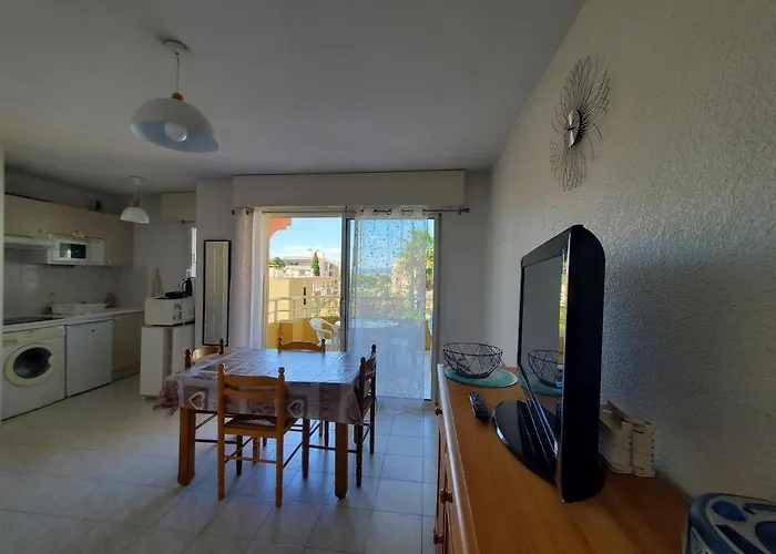 Port Rives Latines 30 M2 4 Pe *