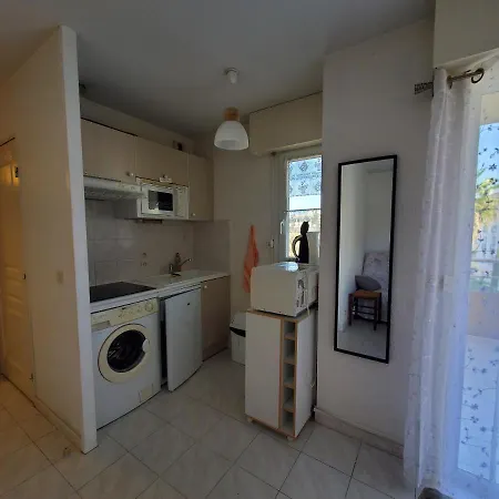 Port Rives Latines 30 M2 4 Pe * Fréjus