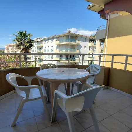 Port Rives Latines 30 M2 4 Pe * Frejus